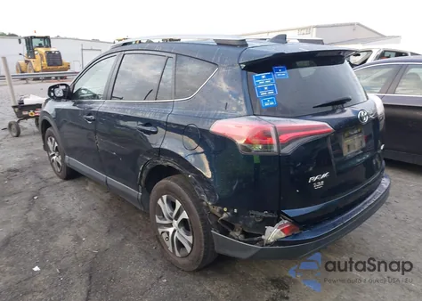 2018 Toyota Rav4 Le z USA, uszkodzony, nr VIN JTMZFREV9JJ731570